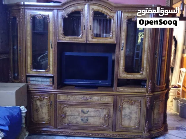 معرض للبيع بعده جديد