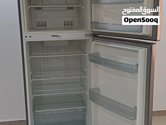 ثلاجه مديا بحاله ممتازة جداً جداً 16 قدم