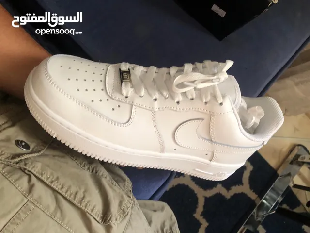 41 Sport Shoes in Mubarak Al-Kabeer