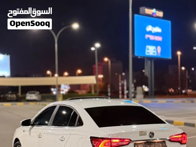 سيارة للبيع MG5