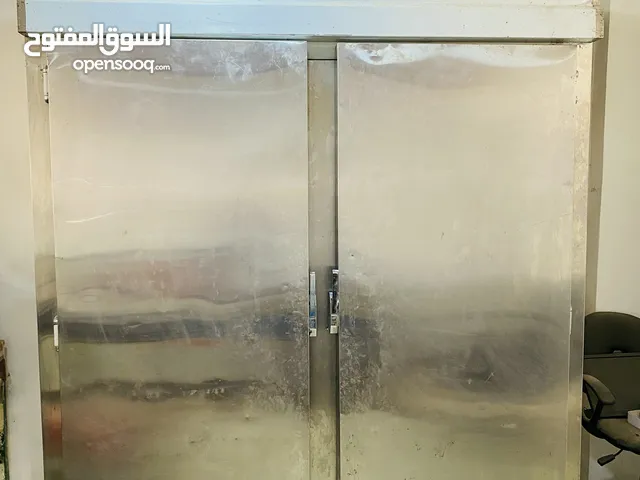 ملحمة للبيع مع كامل المعدات لعدم التفرغ