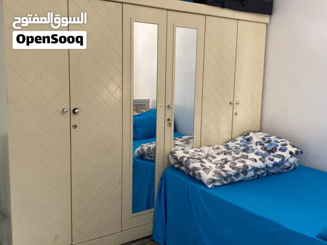 للبيع كبت استعمال شهر فقط