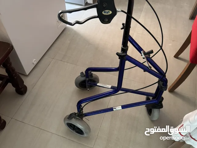 Adult walker