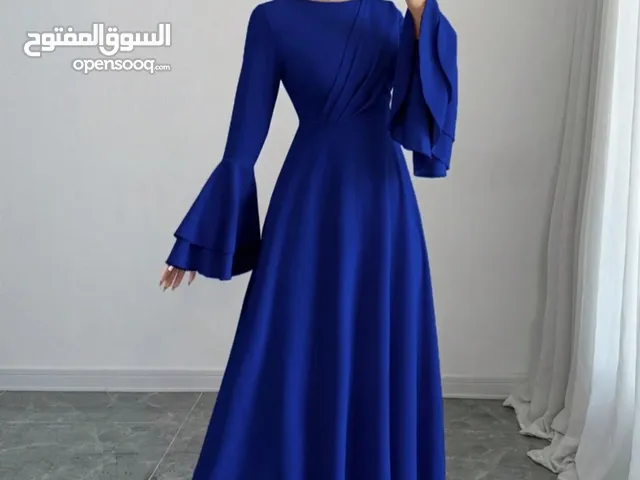فستان ناعم باللون النيلي قصة ناعمة ومميزة وبسعر جداً مناسب