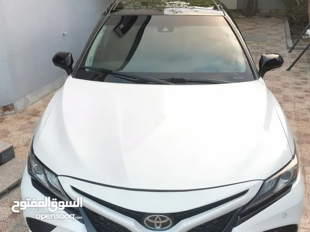 Used Toyota Camry in Al Dakhiliya