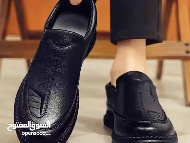 جميع المقاسات متوفرة احذية فتنامي ماركة خدمة توصيل داخل وخارج صنعاء متوفرة