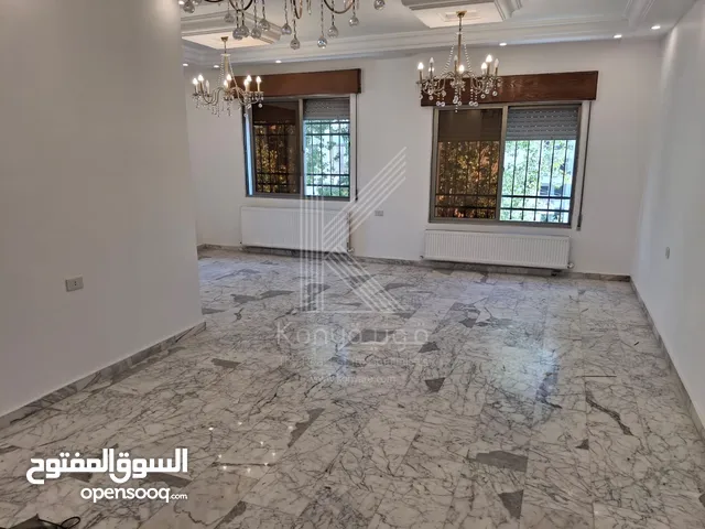 175 m2 3 Bedrooms Apartments for Sale in Amman Khalda
