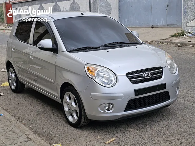 كيا مورنيق 2009 وارد كوريا مواصفات فل كامل SLX بضاعه مقررررطس من المعدووووم
