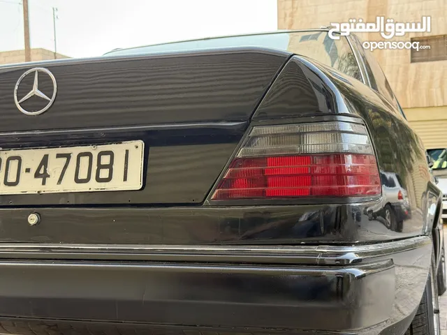 رقم مع سيارة
