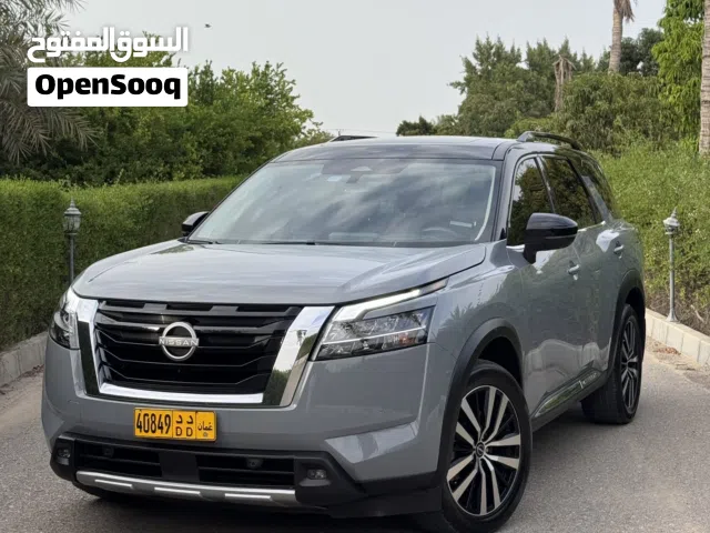Used Nissan Pathfinder in Muscat