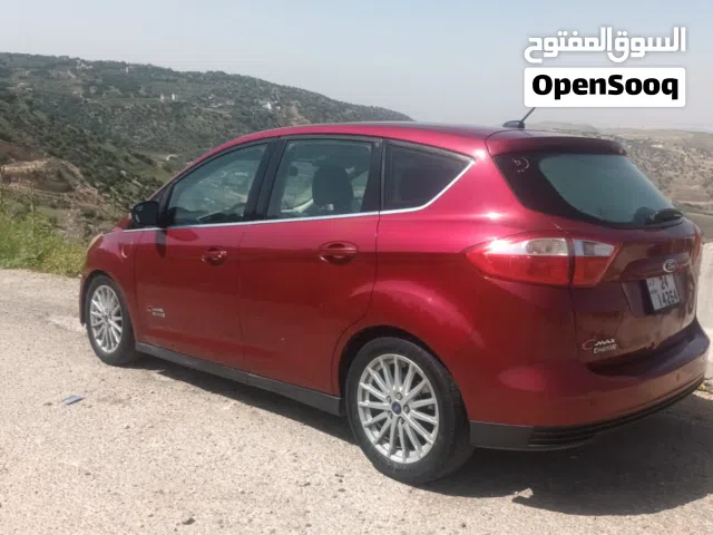 2013 فورد C-MAX
