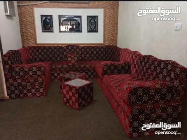 اثاث غرفة جلوس طقم كنب حرف U اثاث مستعمل بجودة جديدة جلسة عربية