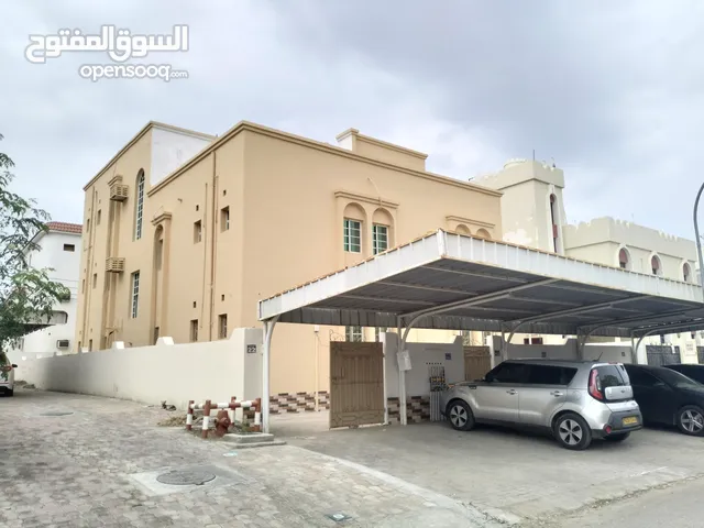 115m2 2 Bedrooms Apartments for Rent in Muscat Al Khuwair