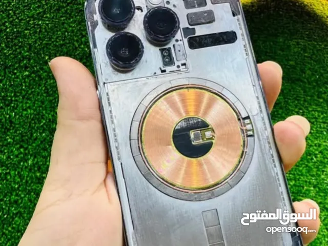 قطع غيار ايفون