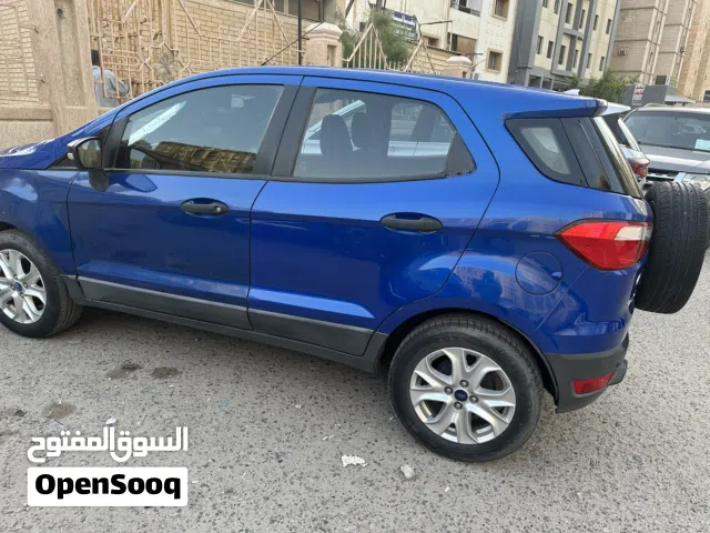 2015 فورد ايكوسبورت Standard