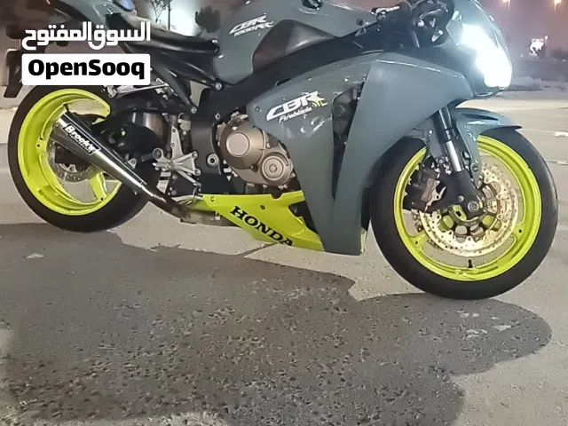 2008 هوندا CBR1000RR