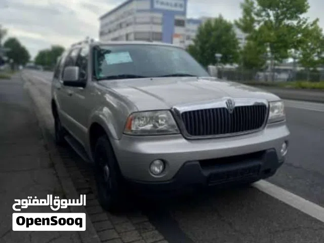 2005 لينكولن افياتور Standard