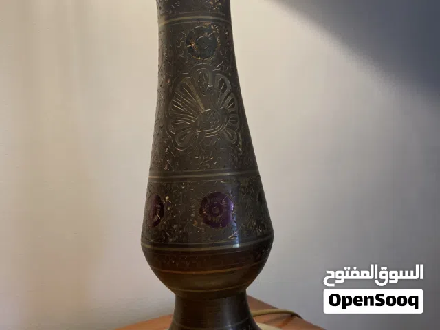 Table lamp
