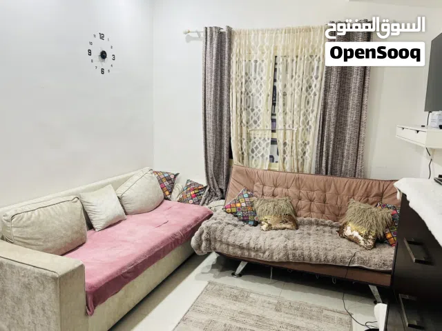 كنب متين يفتح سرير