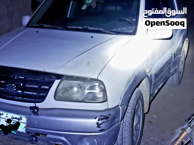 سياره جرند فيتارا اربعه بصطون جير عادي دبل طبلون ليزر السعر 18الف سعودي