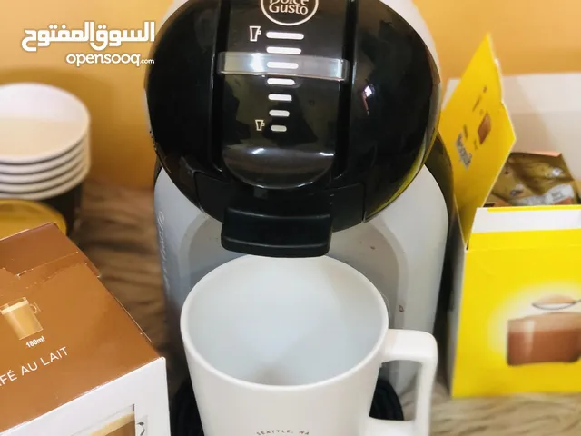 مكينة قهوة من دولتشي