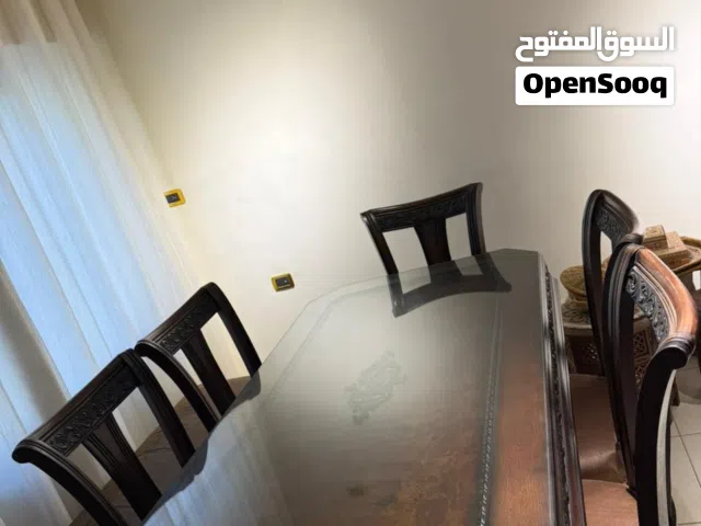 طاولة سفره 6كراسي خشب زان وضعها ممتاز للبيع بسعر150 الموقع طبربور الخزنه