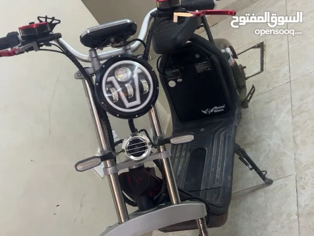 السلام عليكم السكوتر هارلي كبير للبيع ب (1500) (او مقابل تبديل ب دراجة كروز)