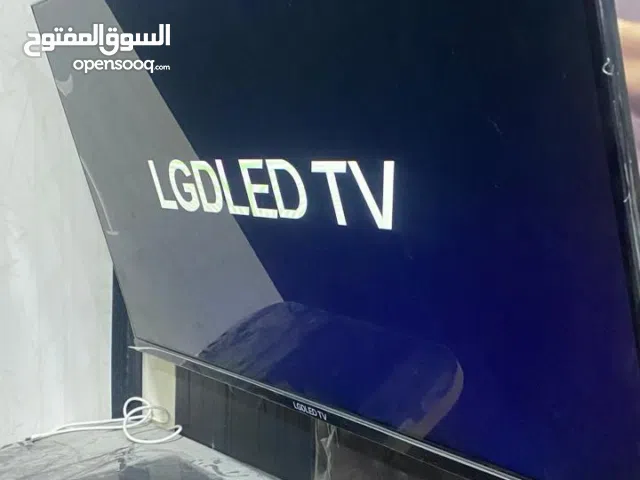 32" LG monitors for sale  in Basra