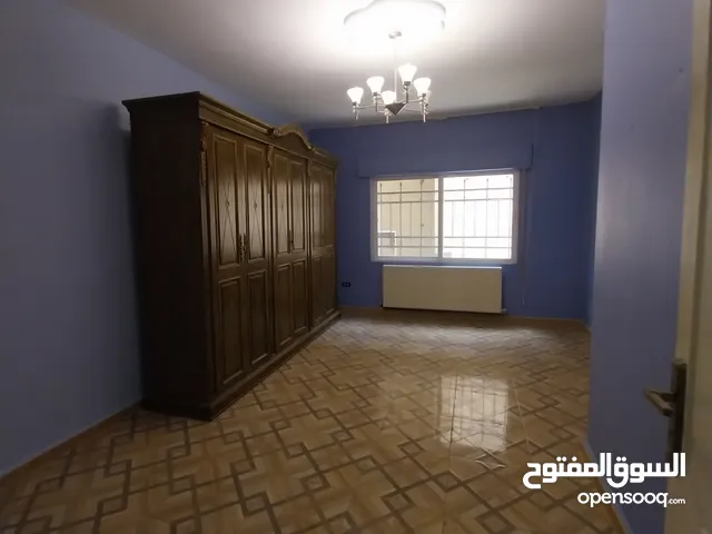 160m2 3 Bedrooms Apartments for Sale in Amman Um El Summaq