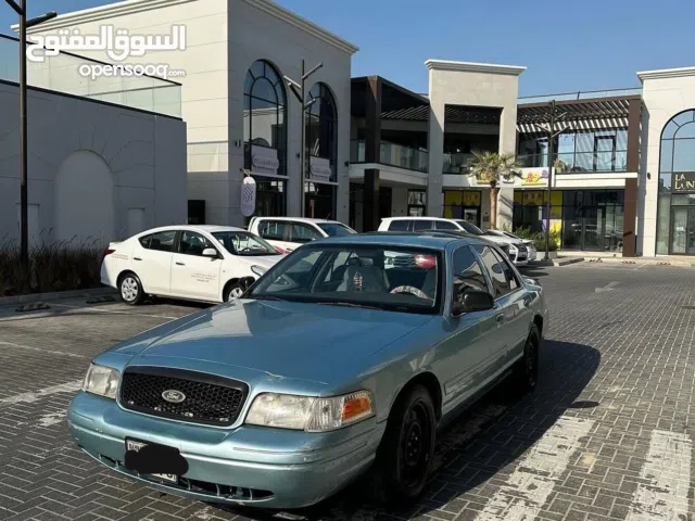 Ford crown Victoria