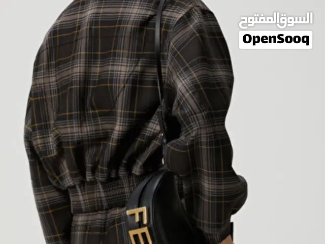 شنطة فندي مني