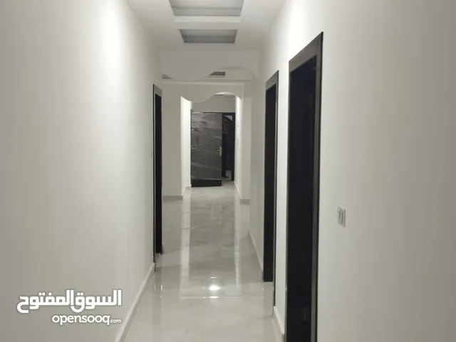 145m2 3 Bedrooms Apartments for Sale in Zarqa Al Zarqa Al Jadeedeh