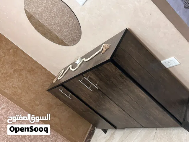 للبيع عفش منزل كامل مع جميع الكهربائيات بسبب السفر، للبيع عفش منزل كامل بحالة جيدة ونظيف