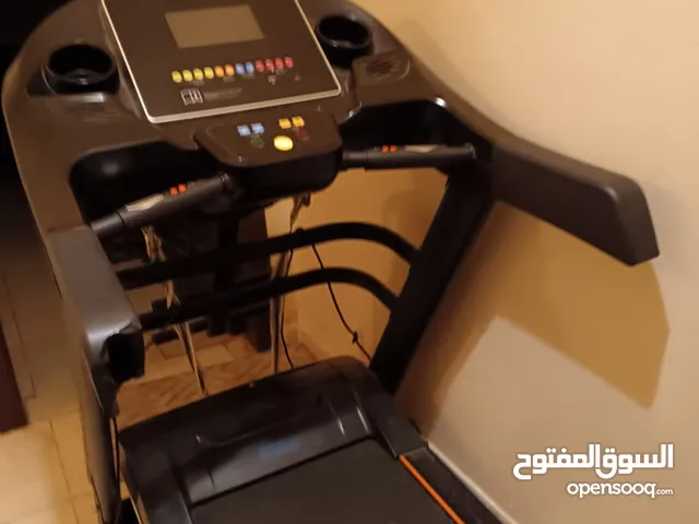سير رياضي يتحمل وزن 140 كيلو
