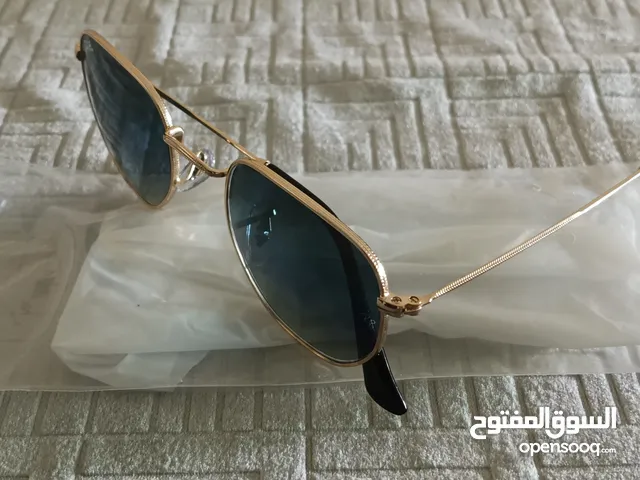 نضاره راي بان للبيع