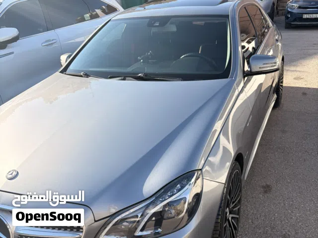 2010 مرسيدس بنز الفئة-E E 250