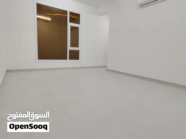 Unfurnished Monthly in Muscat Al Khoud