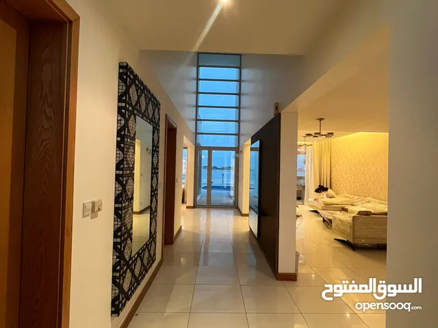 0 m2 5 Bedrooms Villa for Sale in Southern Governorate Durrat Al Bahrain