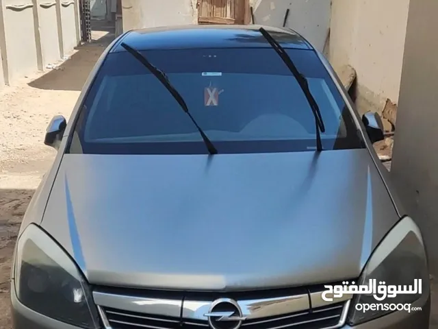 اوبل استرا h