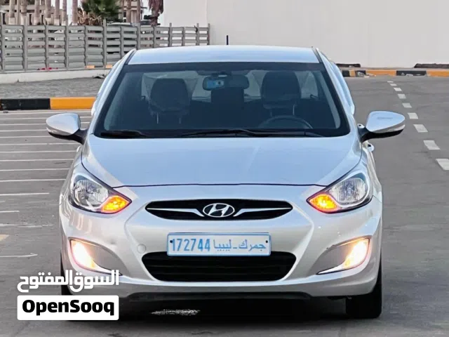 2011 Hyundai Accent GL