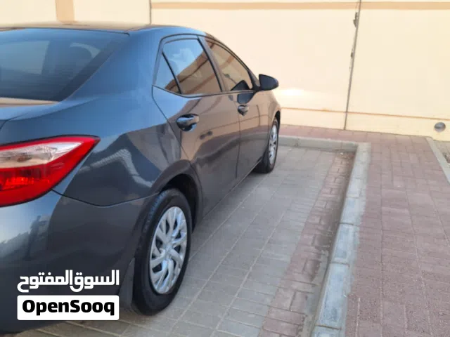 2018 تويوتا كورولا LE