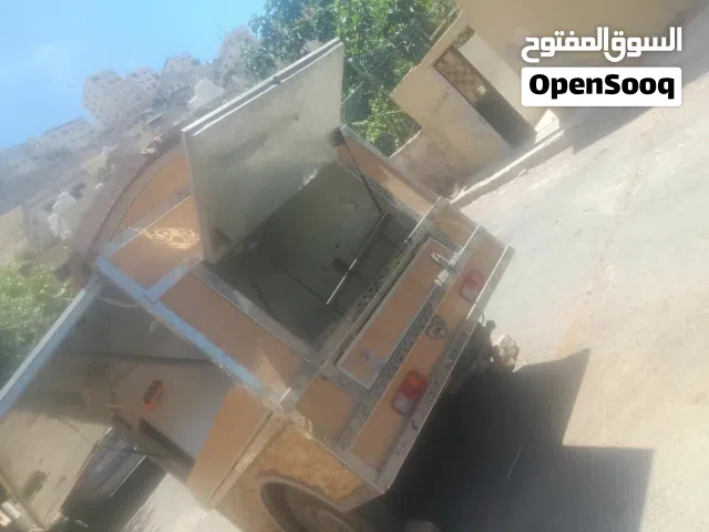 كشك متنقل للبيع