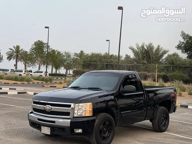 New Chevrolet Silverado in Al Ahmadi