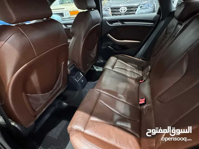 Audi A3 / 2016 (Silver)