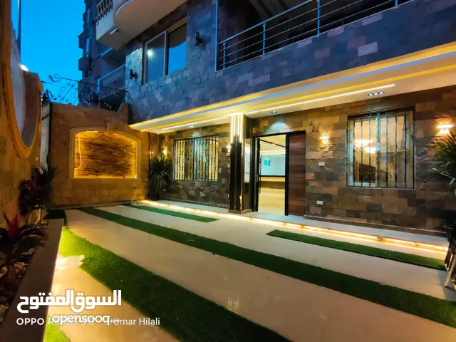 400 m2 3 Bedrooms Villa for Sale in Giza Hadayek al-Ahram
