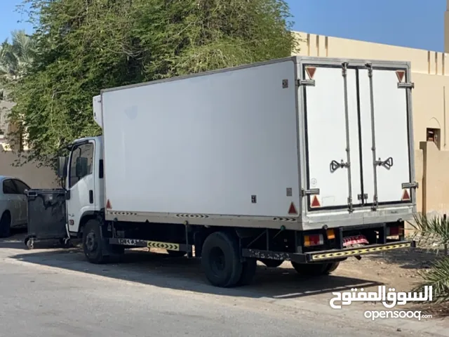 نقل عام او الايجار بسعر مناسب