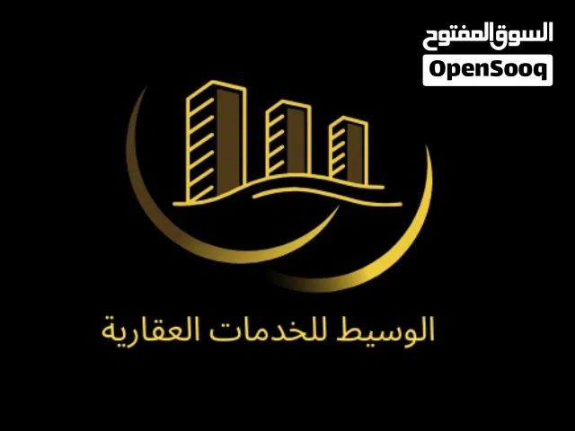 فيلا تجارية 2 طوابق تشطيب جديدة ممتازة في النوفليين شارع الشيخ
