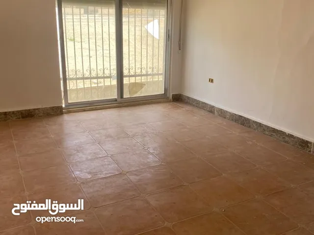 130m2 3 Bedrooms Apartments for Sale in Amman Jabal Al Hussain