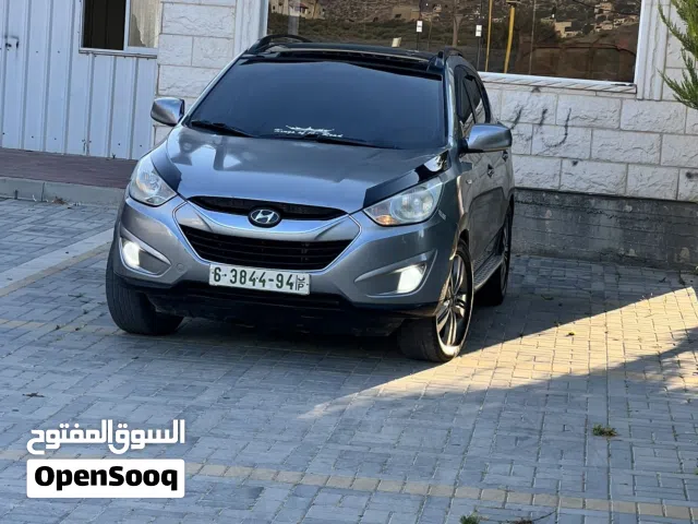 2010 هيونداي توسان Limited