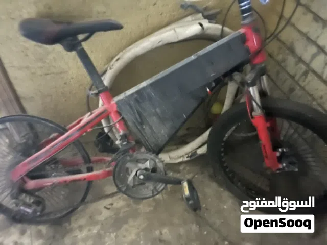 للبيع قاري  رياضي البريك شغال الي ورا وناقصه تاير بس